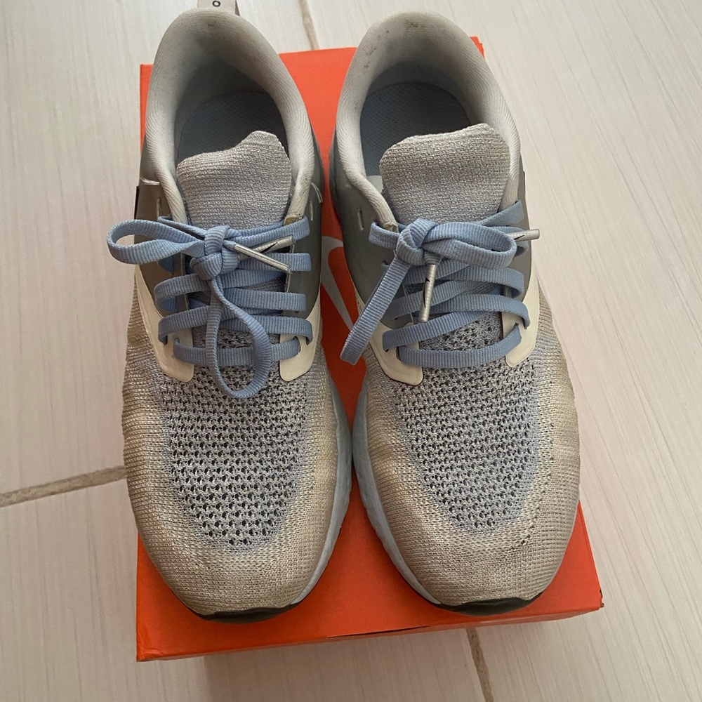 Nike Odyssey React 2 Flyknit Prm - image 5